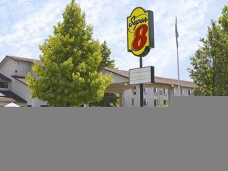 Super 8 by Wyndham Salem