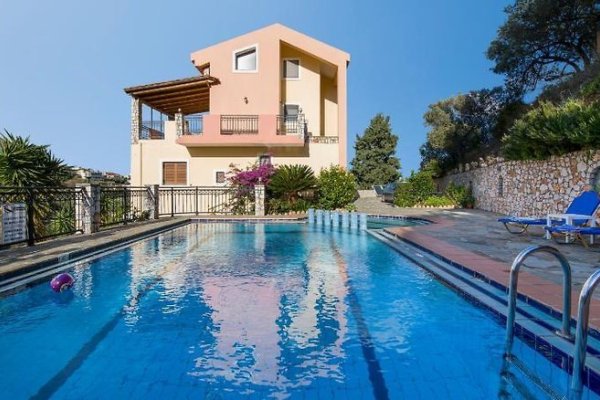 Villa Dimosthenis