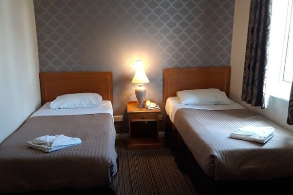 The Croham Hotel