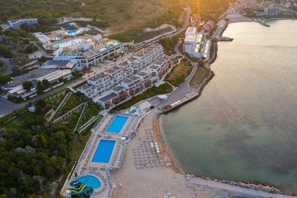 White Lagoon Resort