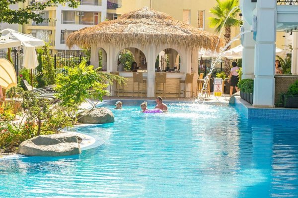 Harmony Suites 8  9 Dream Island