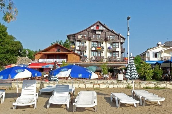 Neptün Hotel