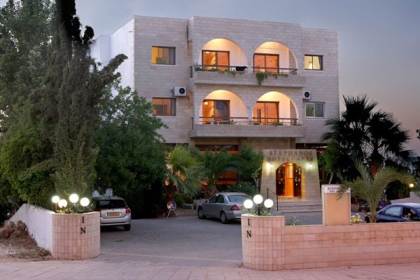 Stephanos Hotel Apartments