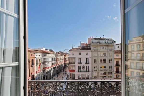 Apartamentos Plaza Constitución  Larios