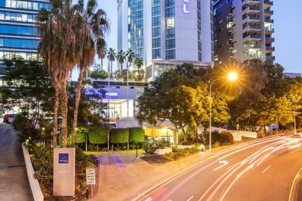 Amora Hotel Brisbane