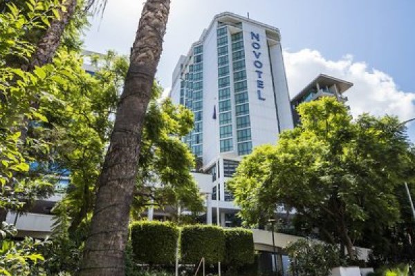 Amora Hotel Brisbane