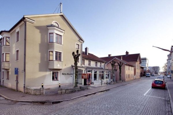 Home Hotel Majoren