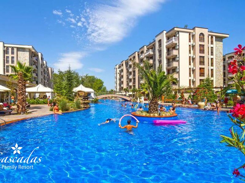 Cascadas Family Resort