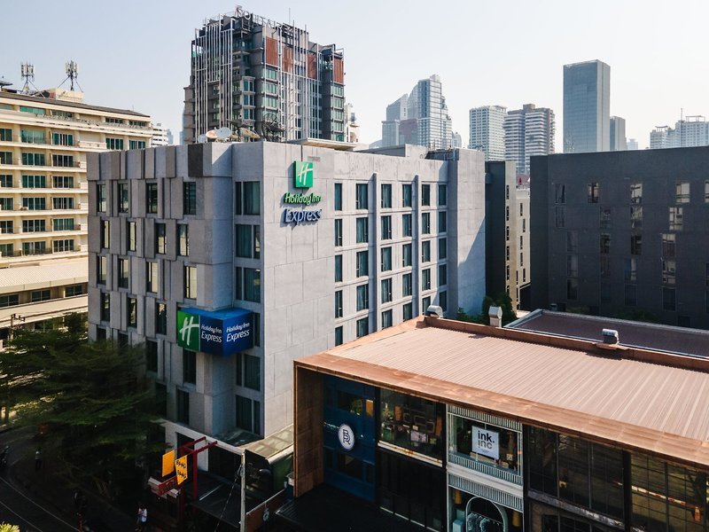 Holiday Inn Express Bangkok Sukhumvit 11
