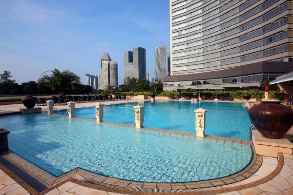 PARKROYAL Serviced Suites