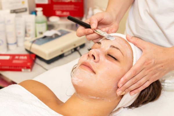 Saint George Hotel & Medical Spa