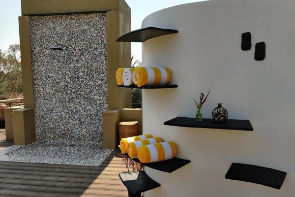 3102bce  A Vedic Resort