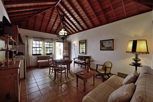 Villa Mari