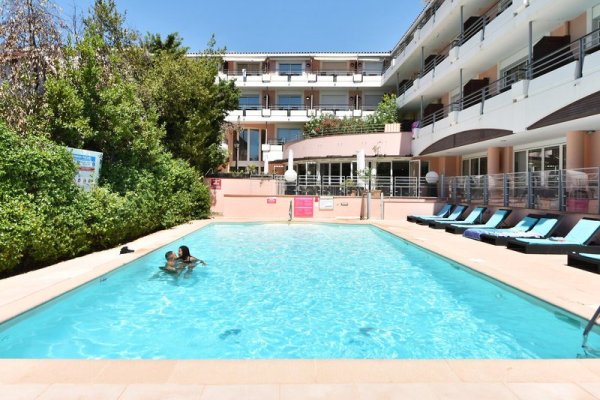 Zenitude HôtelRésidences  Le Cannet