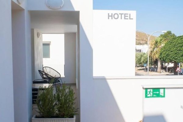Hotel Senderos