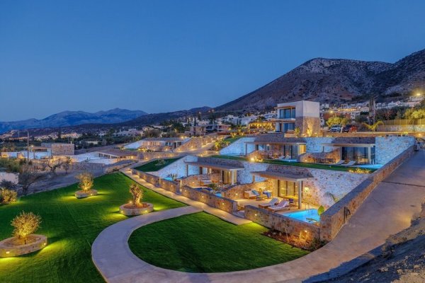Deos Luxury Suites