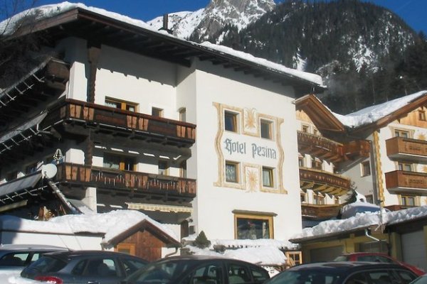 Pezina Hotel