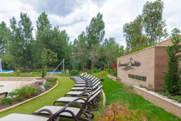 Harmony Suites Grand Resort