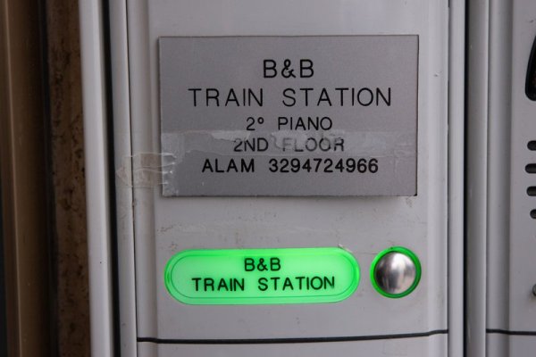 Guest House Train Station