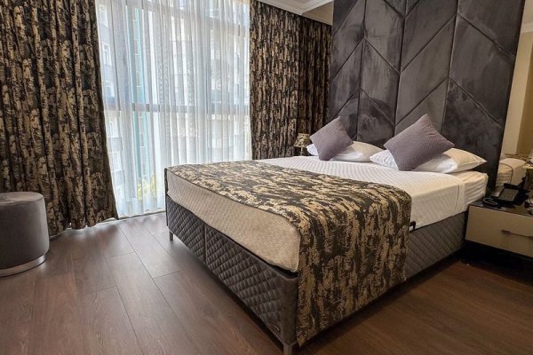 Alice Hotel