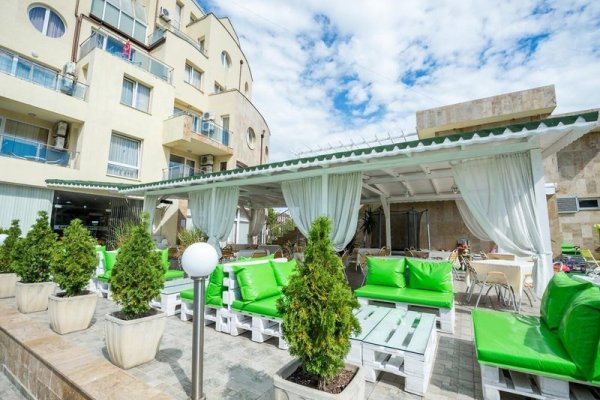 Apart Hotel Vechna R