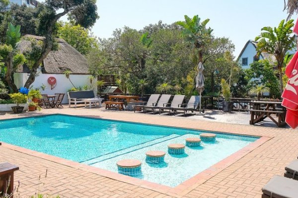 Crawfords Beach Lodge & Cabins
