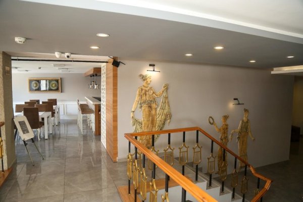 Start Otel