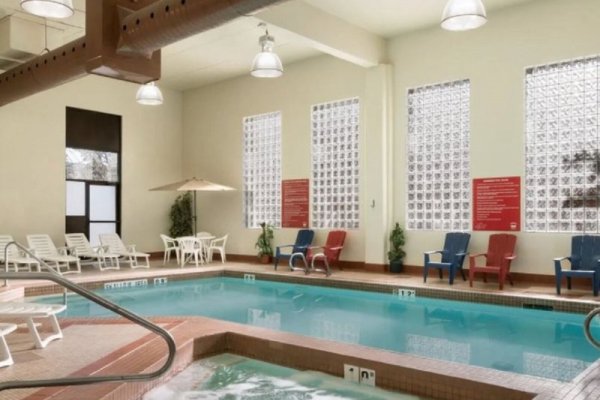 Travelodge Edmonton South