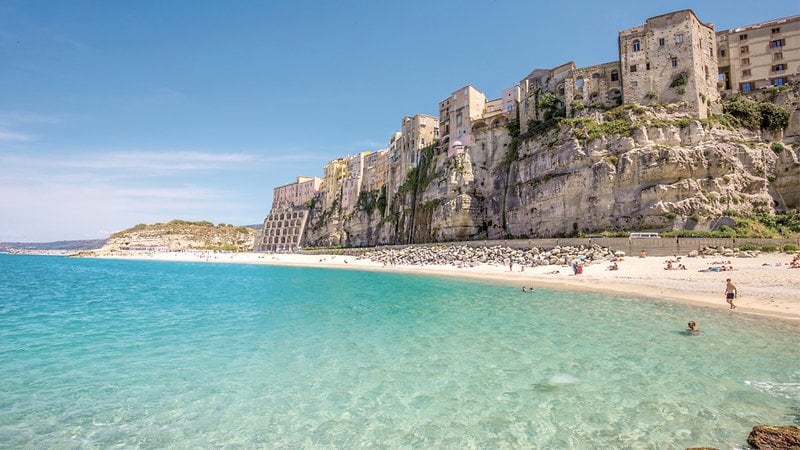 Middle Town Palace Tropea