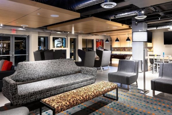 Aloft Columbia Harbison