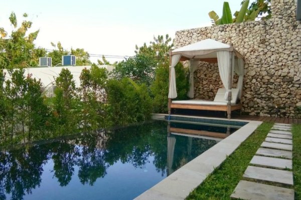 Nayla Boutique Villa