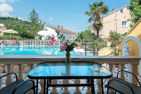 Andreas Pool Complex