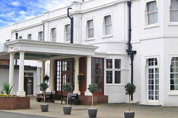 The Russ Hill Hotel