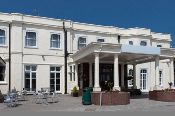 The Russ Hill Hotel