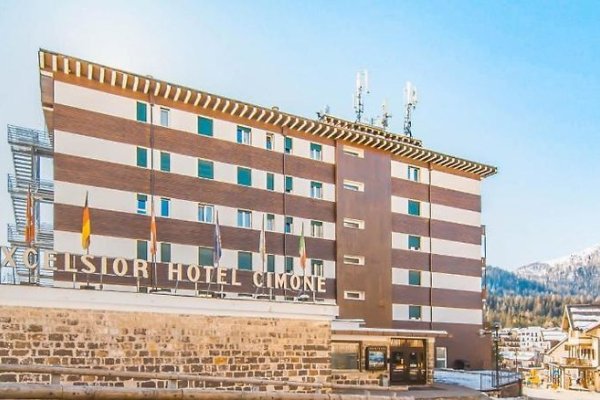 Excelsior Hotel Cimone