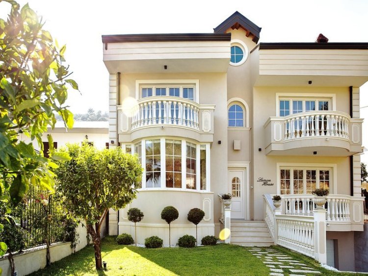 Lemon House