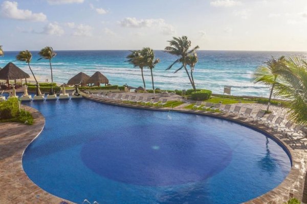 Royal Service at Paradisus Cancun
