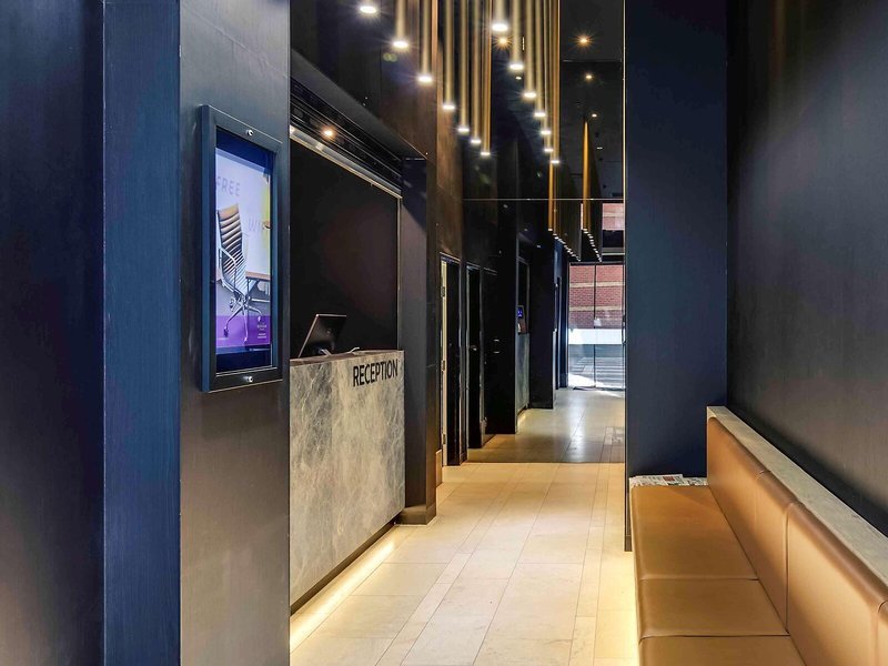 Mercure Melbourne Therry Street 