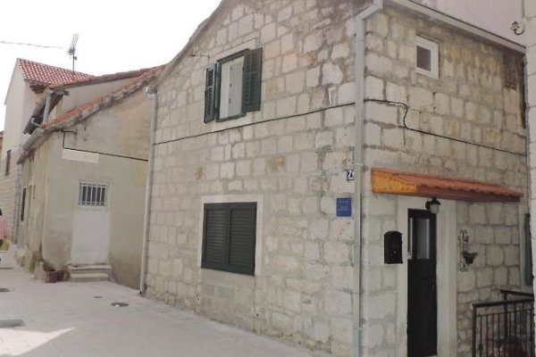 Apartments Lana