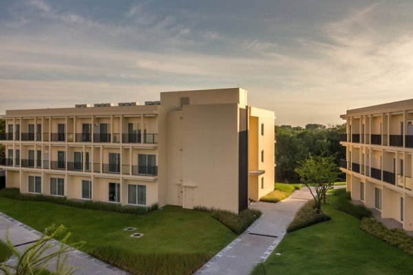 Eastin Thana City Golf Resort Bangkok
