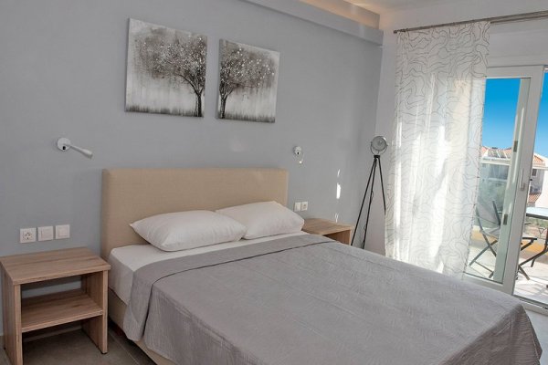 Pelagos Hotel Appartments