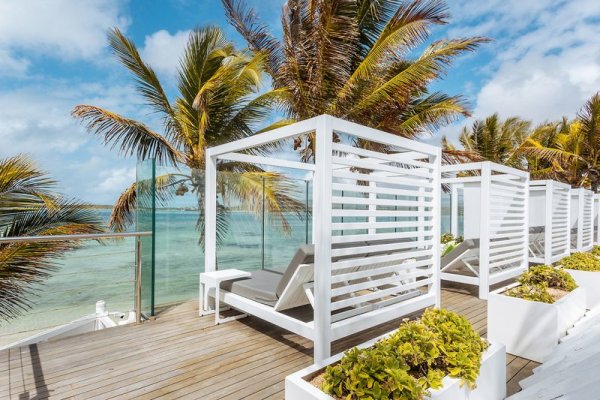 Hotel Tropical Attitude