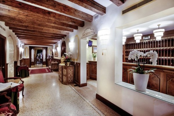 Hotel Ai Mori d’Oriente