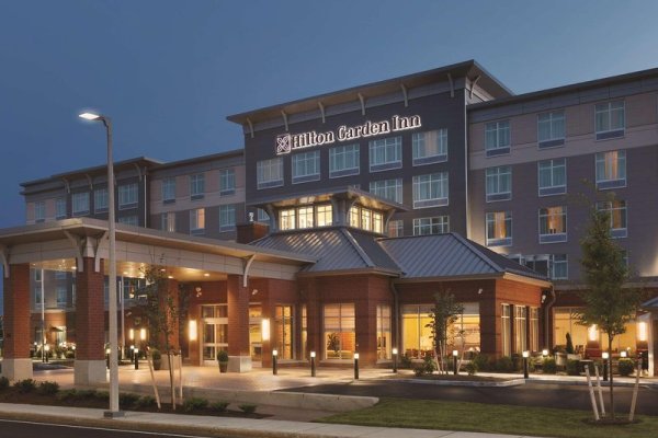 Hilton Garden Inn Boston Logan Airport