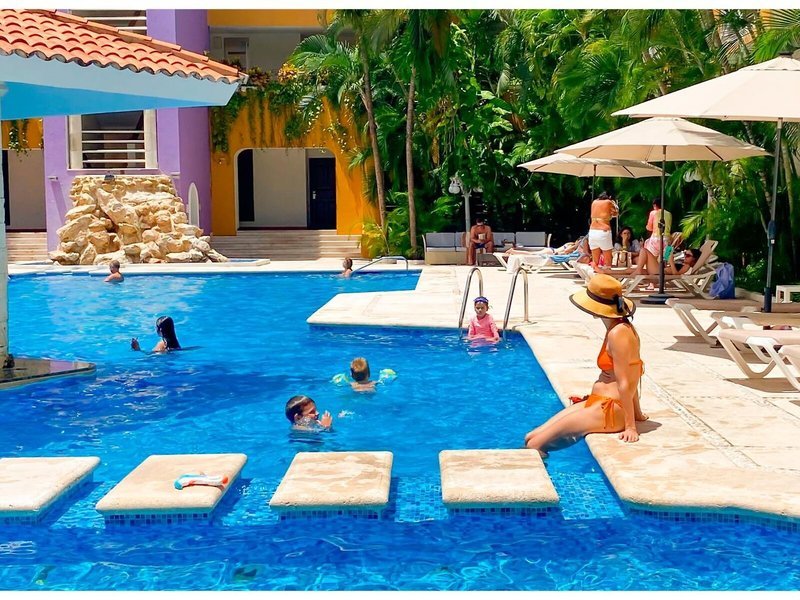 Adhara Cancun Hotel