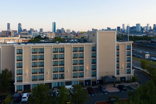 Holiday Inn Express Boston