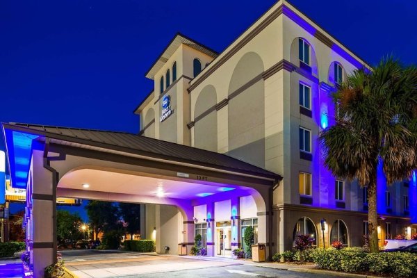 Sonesta Essential Orlando Airport