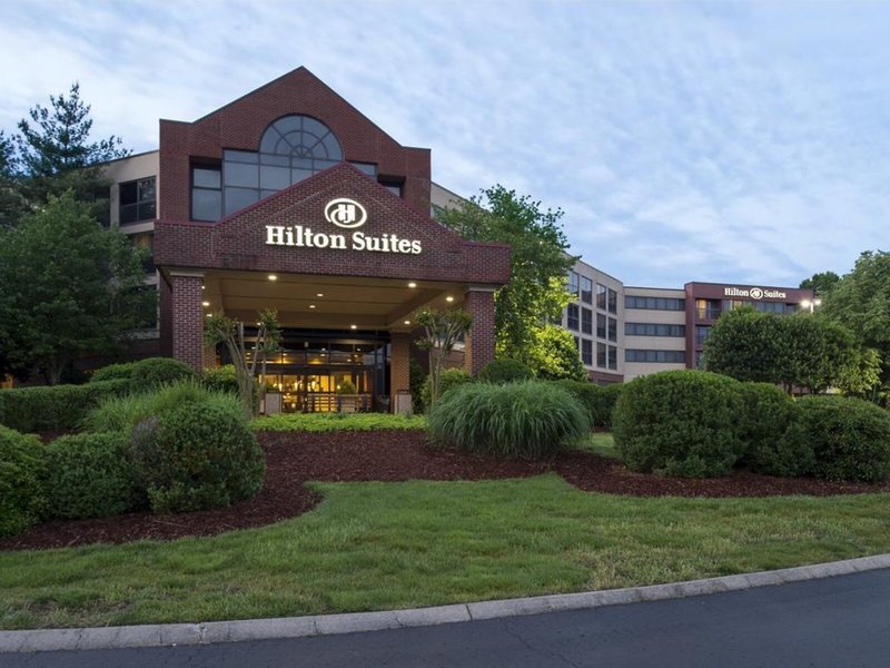 Hilton Suites Brentwood