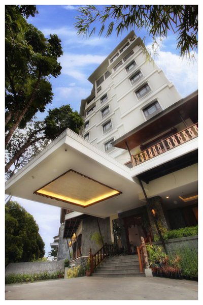 Sukajadi Hotel