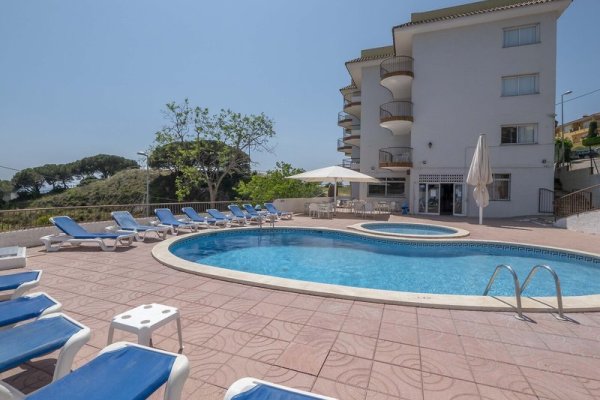 Apartamentos AR Muntanya Mar